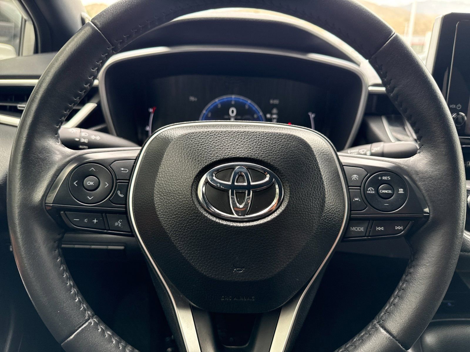 Used 2024 Toyota Corolla XSE FWD image 21