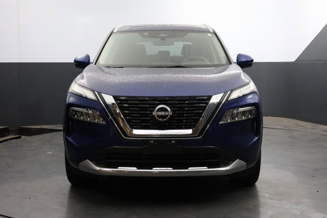 Used 2023 Nissan Rogue Platinum w/ Platinum Premium Package image 3