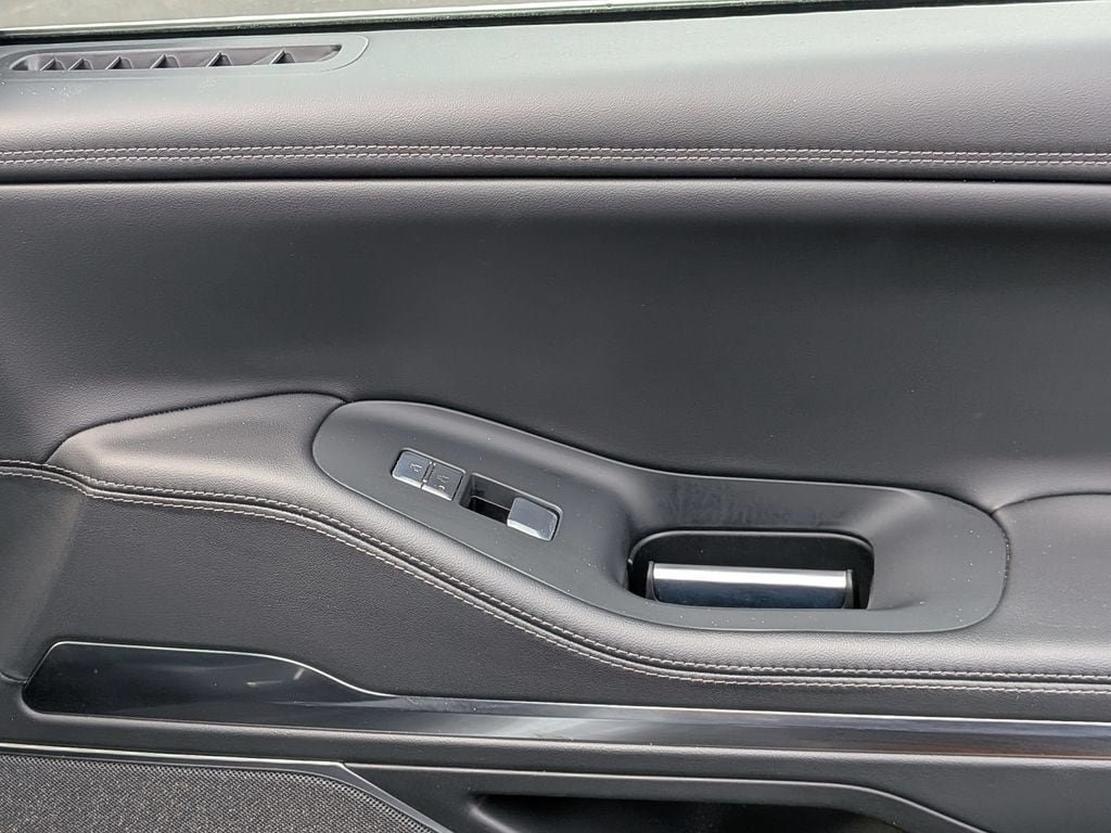 Used 2025 Lincoln Navigator Reserve AWD/4WD image 38