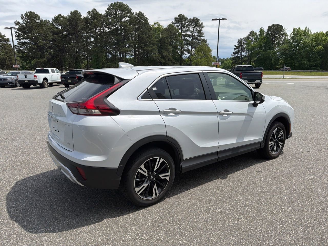 Used 2025 Mitsubishi Eclipse Cross SE AWD/4WD image 8