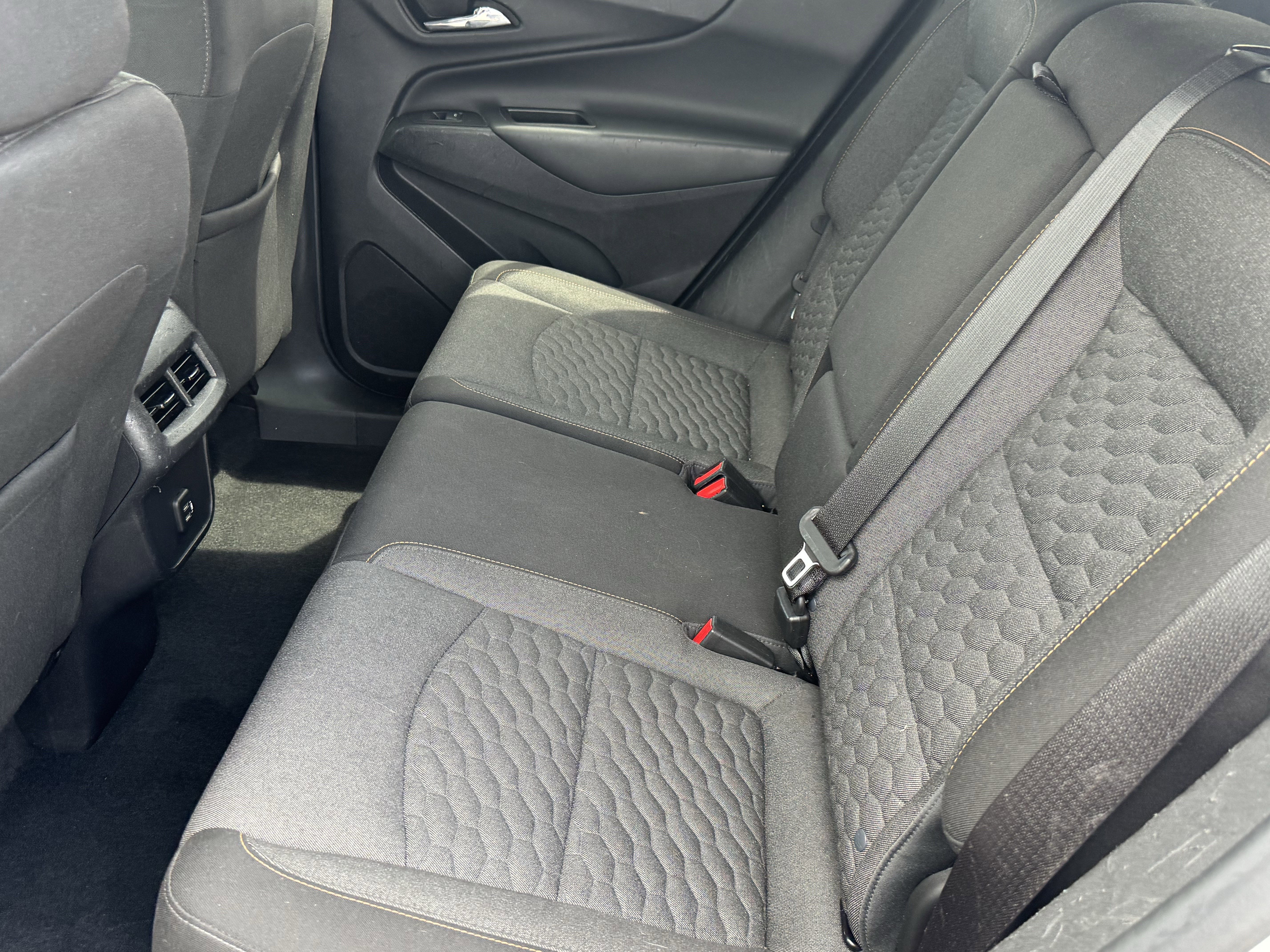 Used 2020 Chevrolet Equinox LT image 13