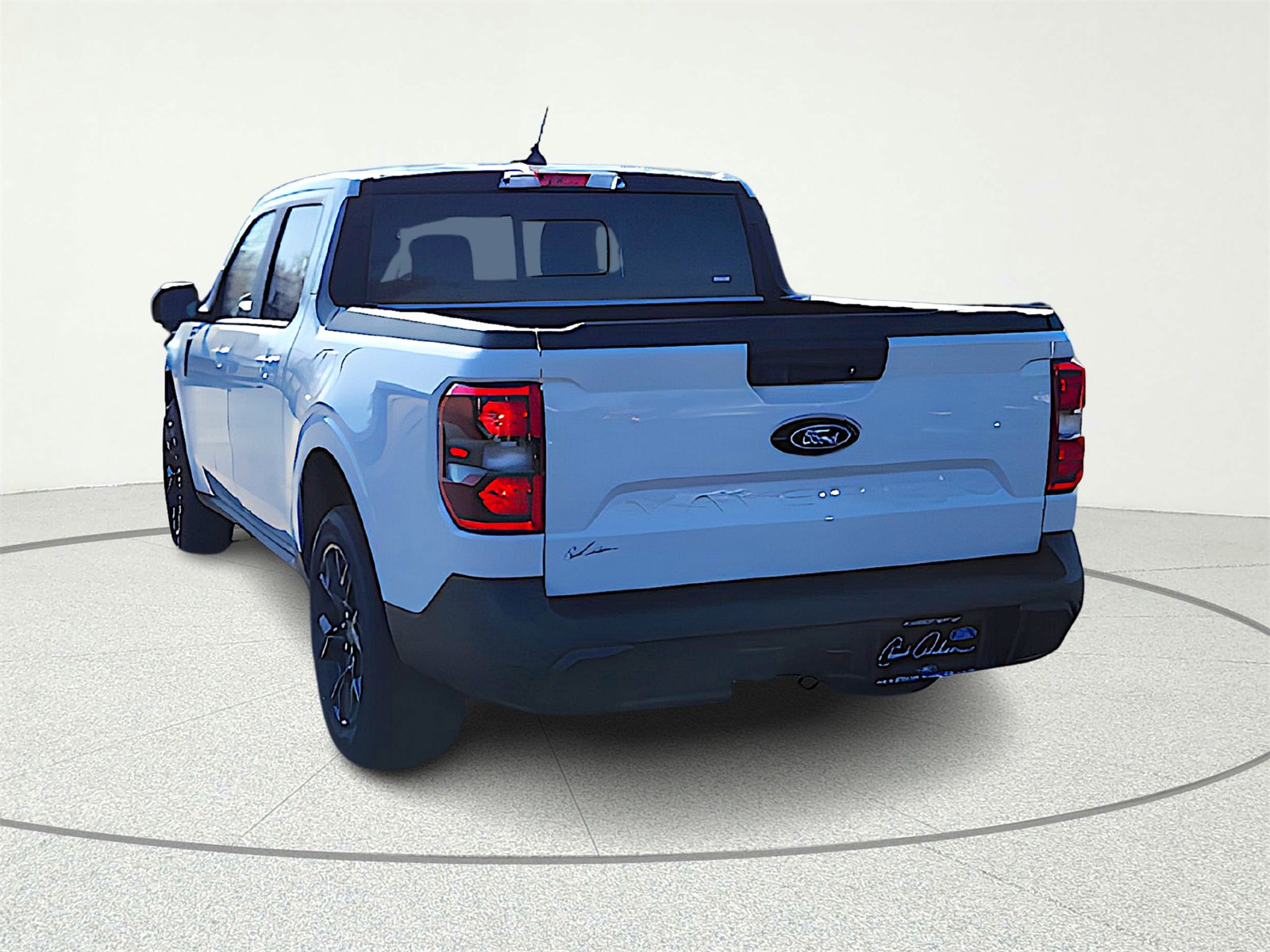 New 2025 Ford Maverick Lariat w/ Black Appearance Package image 5