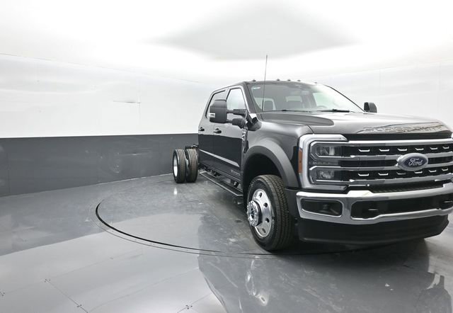 New 2026 Ford F450 Lariat image 2