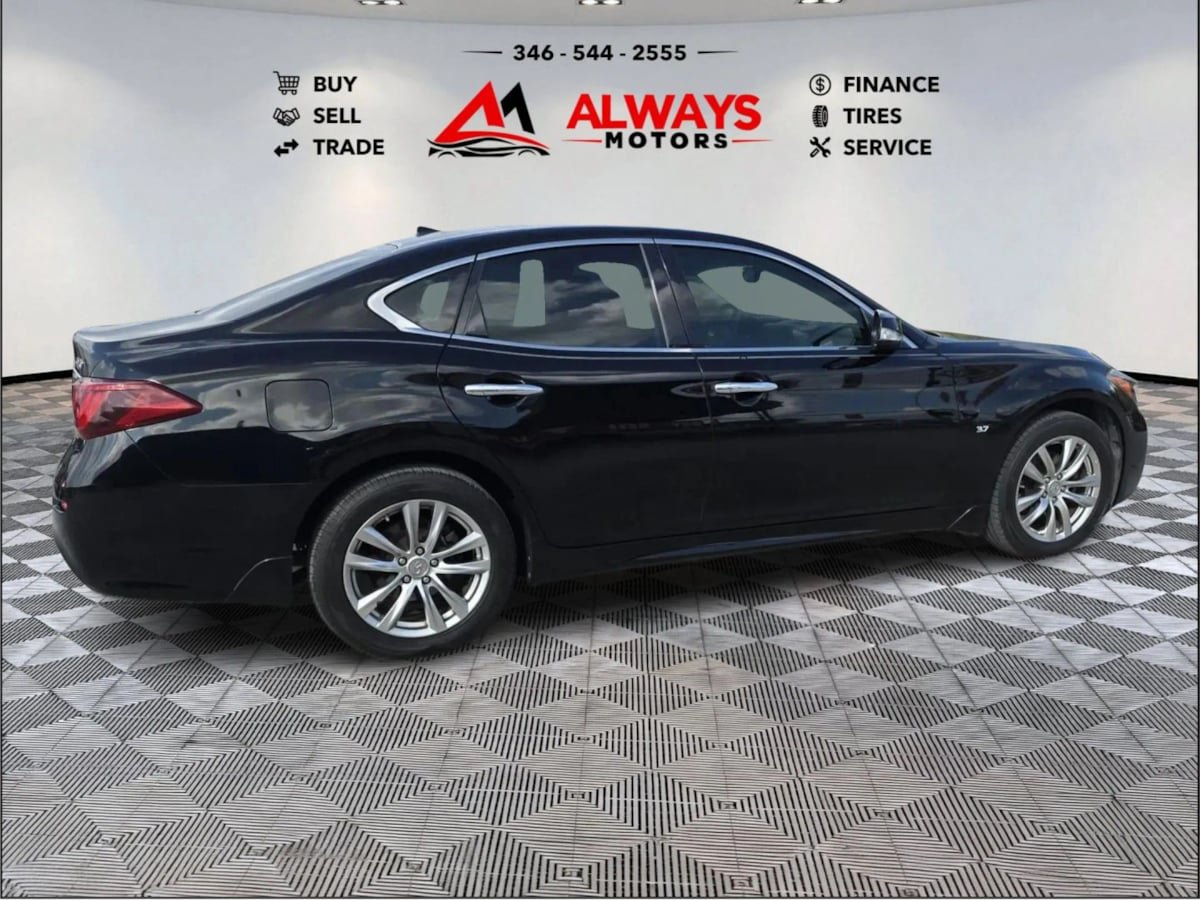 Used 2015 INFINITI Q70 3.7 AWD/4WD image 19