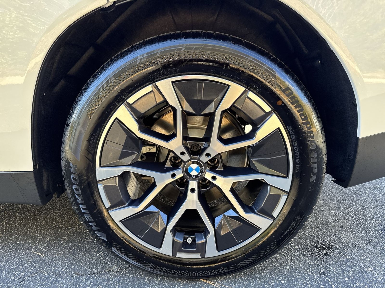 New 2026 BMW X3 xDrive30i w/ Convenience Package AWD/4WD image 25