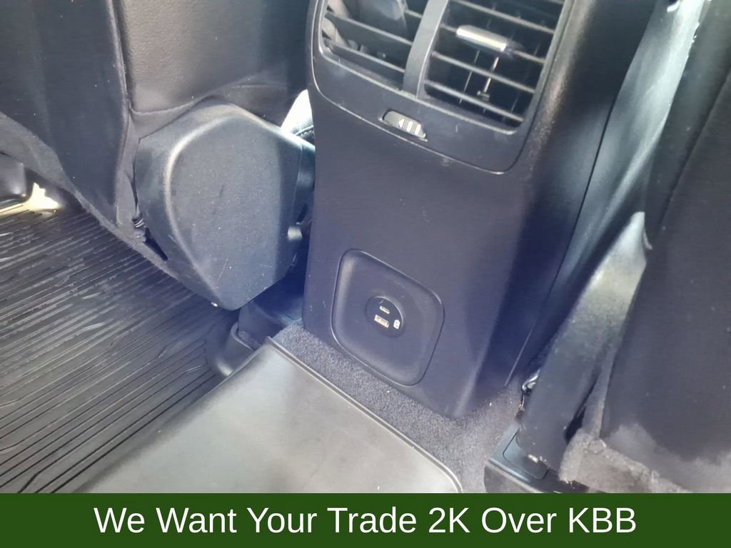 Used 2020 Ford Escape SEL image 33