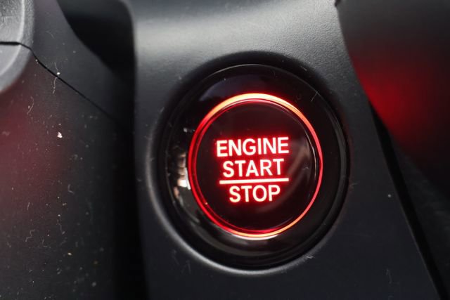 Certified 2025 Honda HR-V LX image 15