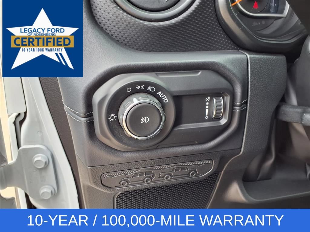 Used 2026 Jeep Wrangler Unlimited Rubicon AWD/4WD image 23