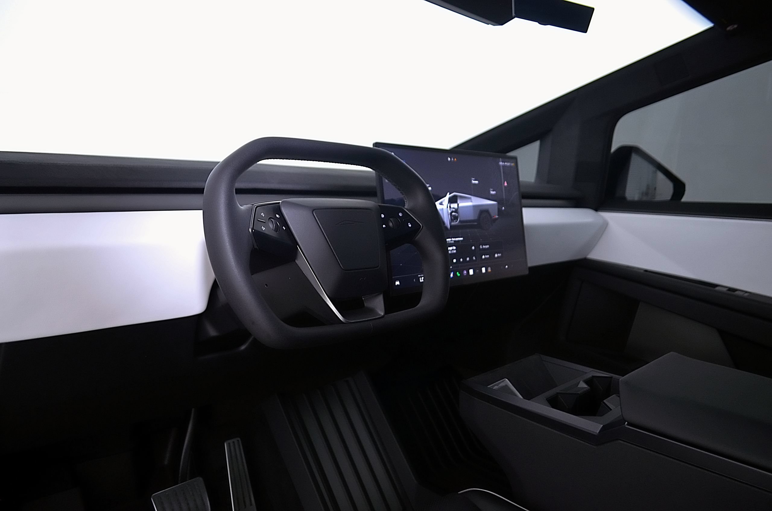 Used 2024 Tesla Cybertruck Cyberbeast AWD/4WD image 12