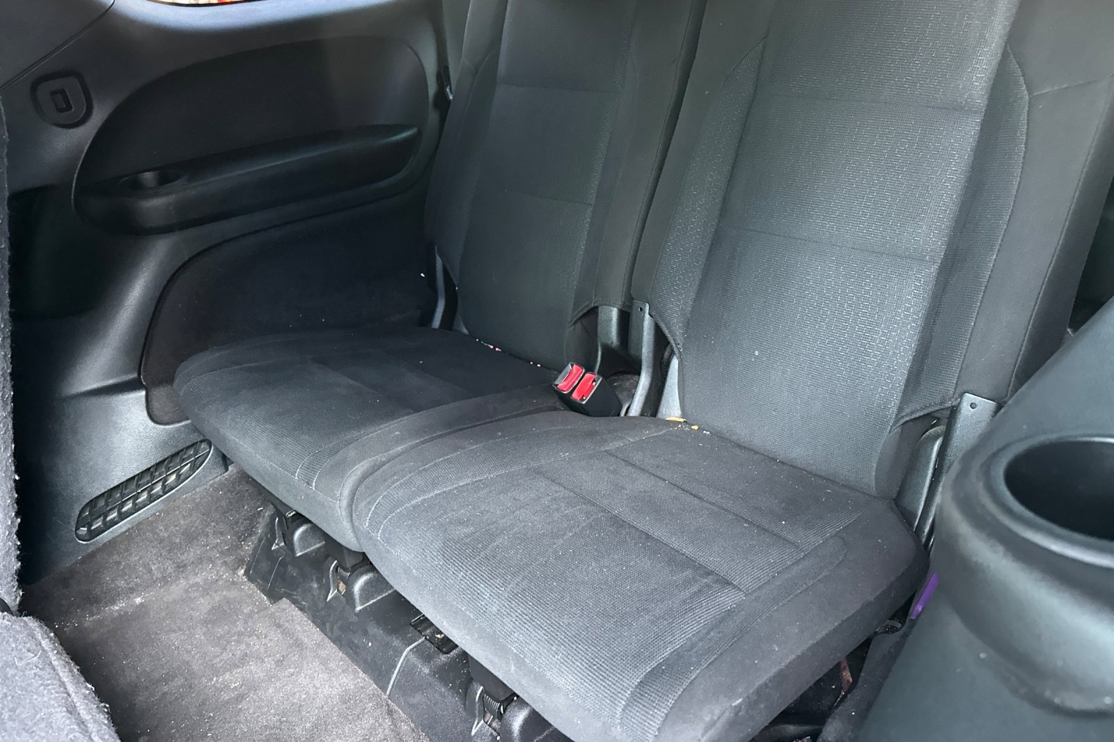 Used 2017 Dodge Durango SXT w/ 3rd Row Seating Group image 19