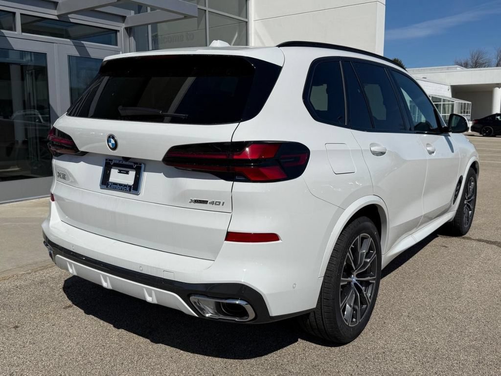 New 2026 BMW X5 xDrive40i w/ M Sport Package AWD/4WD image 3