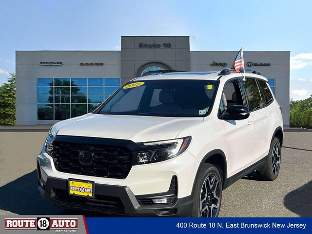 Used 2023 Honda Passport Elite image 2