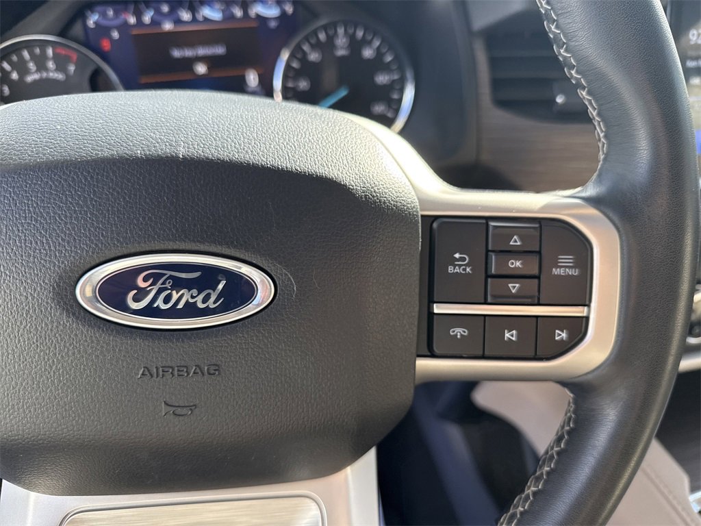 Used 2024 Ford Expedition Limited image 27