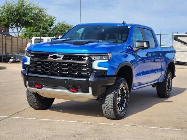 Used 2025 Chevrolet Silverado 1500 ZR2 image 12