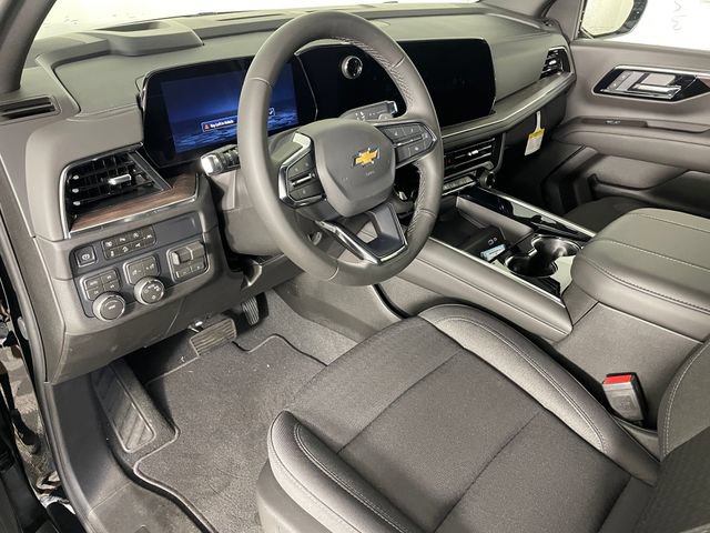 New 2026 Chevrolet Suburban LS w/ Max Trailering Package AWD/4WD image 3