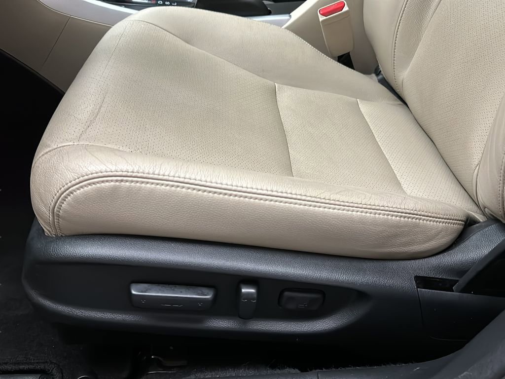 Used 2015 Honda Accord EX-L image 12