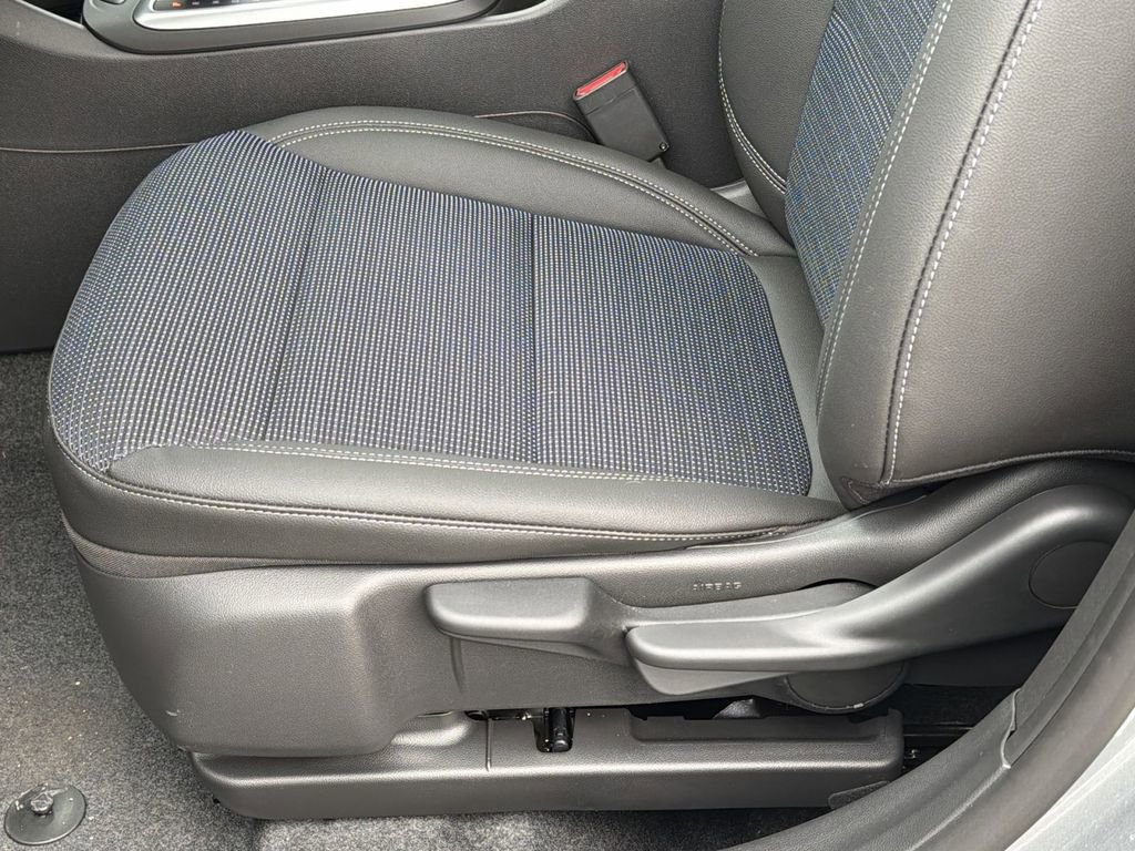 New 2026 Buick Envista Preferred image 14