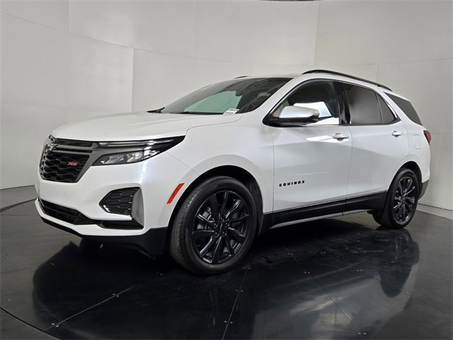 Used 2022 Chevrolet Equinox RS w/ RS Leather Package image 2