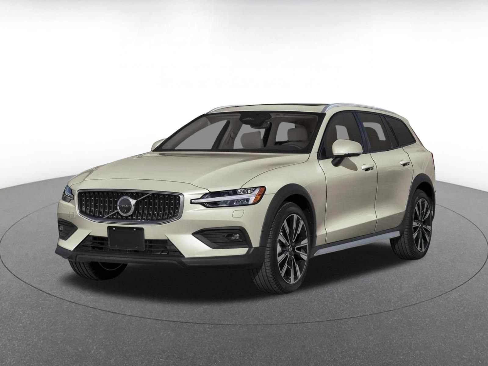 Used 2025 Volvo V60 B5 Cross Country Plus AWD/4WD image 4
