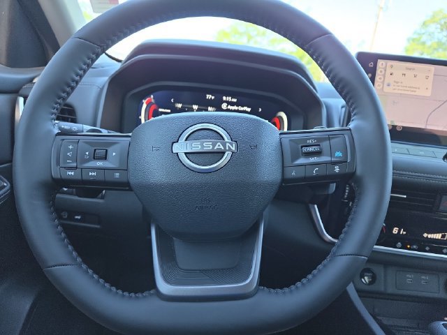Used 2025 Nissan Rogue SL FWD image 18