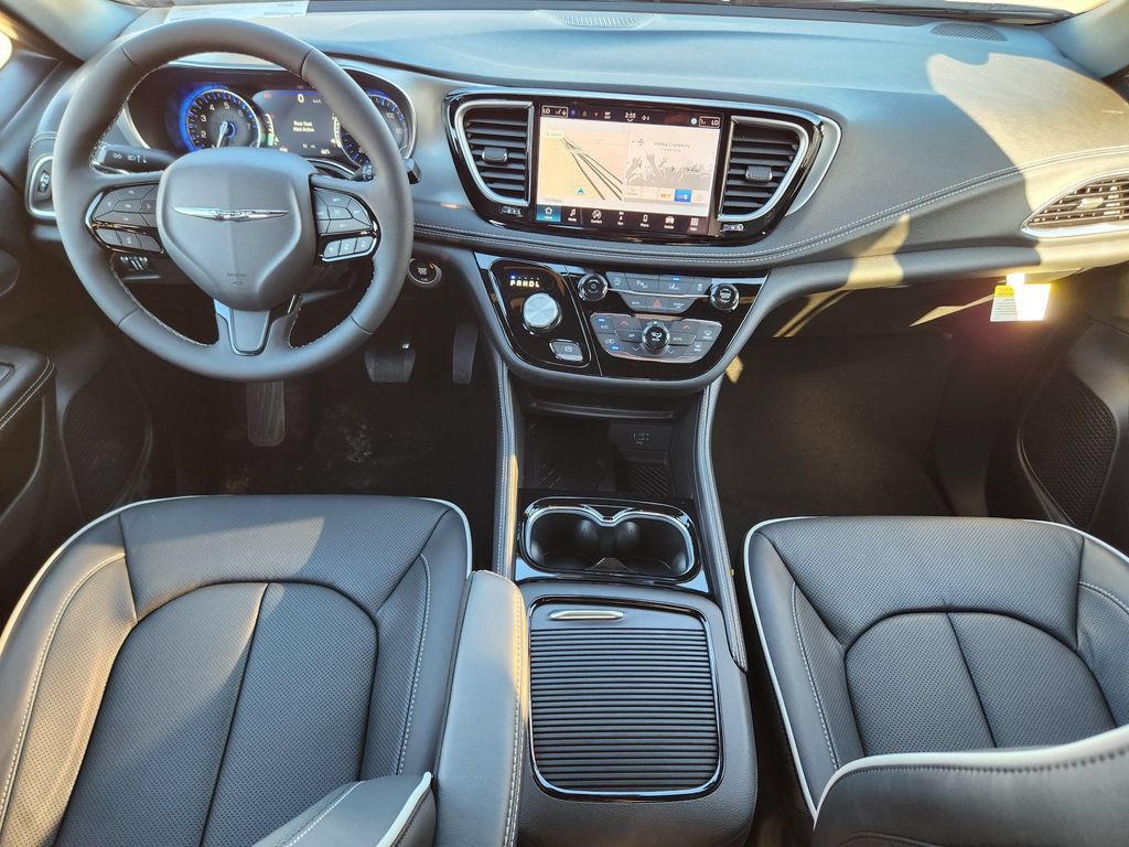 New 2026 Chrysler Pacifica Limited w/ S Appearance Package FWD image 20