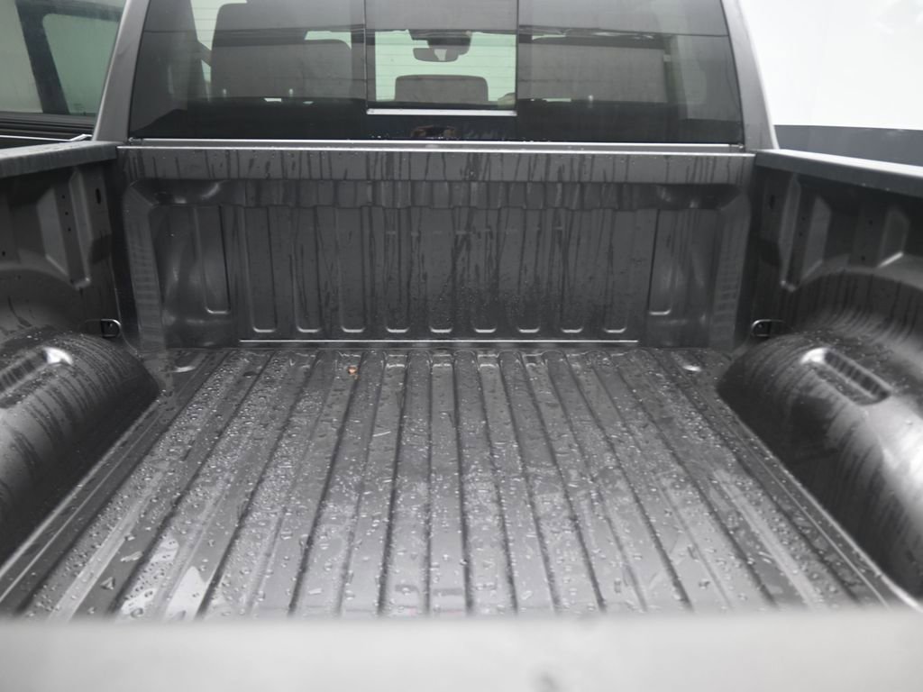New 2026 RAM 1500 Laramie w/ Sport Appearance Package AWD/4WD image 16