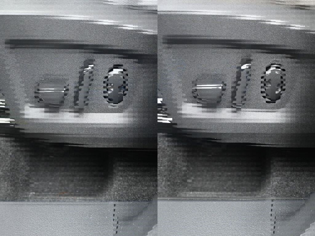 New 2025 Nissan Murano SL image 12