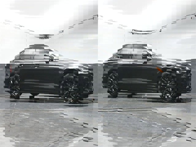 Certified 2024 Volvo S60 B5 Plus image 29