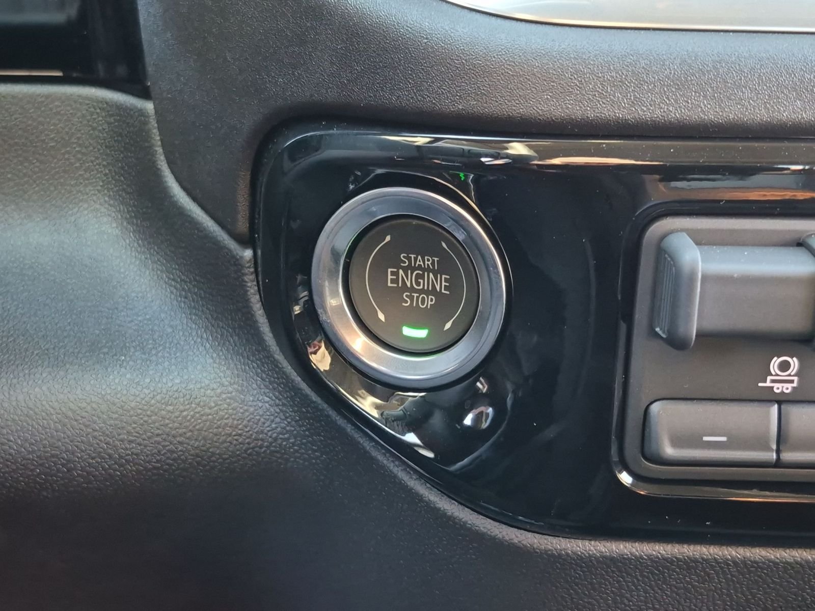 New 2026 GMC Sierra 1500 Elevation AWD/4WD image 16