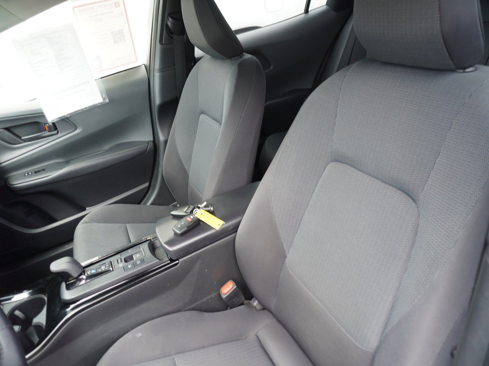 Used 2023 Toyota Prius LE FWD image 21