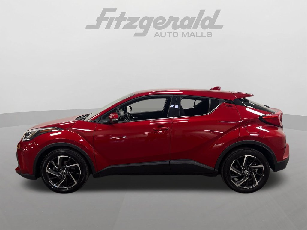 Used 2022 Toyota C-HR Limited FWD image 2