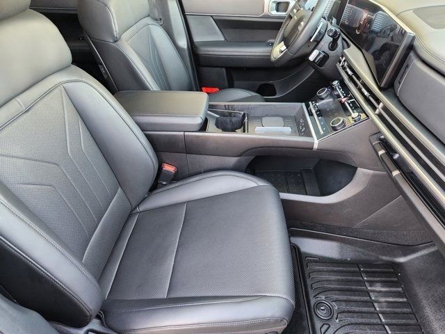 Used 2024 Hyundai Santa Fe SEL image 19