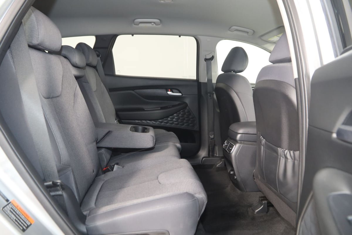 Used 2022 Hyundai Santa Fe XRT FWD image 13