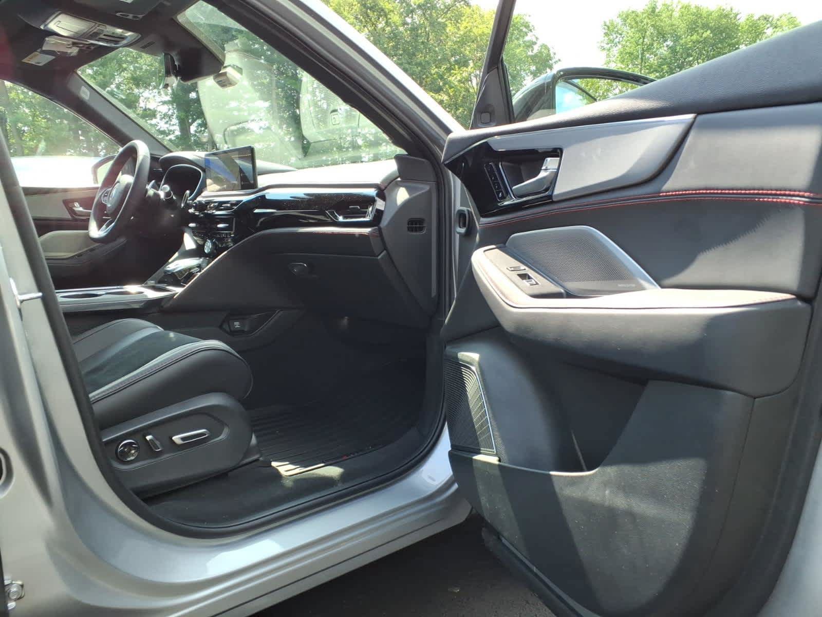 Certified 2026 Acura MDX A-Spec AWD/4WD image 16