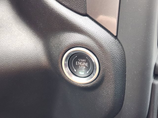 Used 2025 GMC Sierra 1500 Pro w/ Graphite Edition RWD image 21