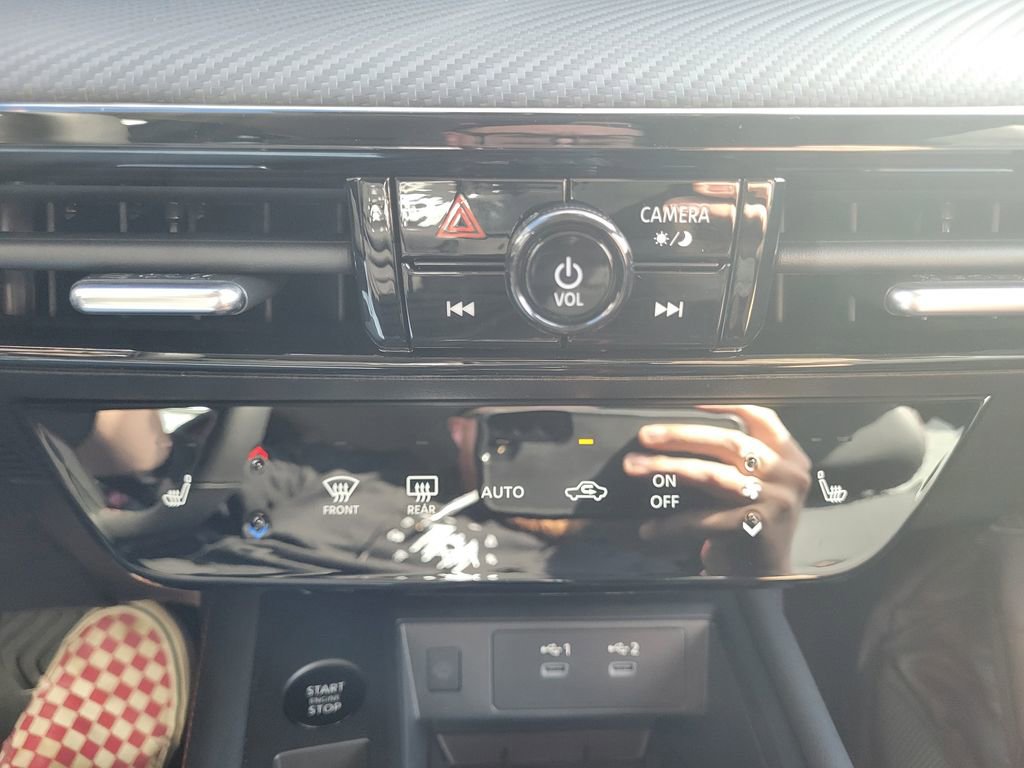 New 2026 Nissan Kicks SR w/ Cold Weather Package image 23