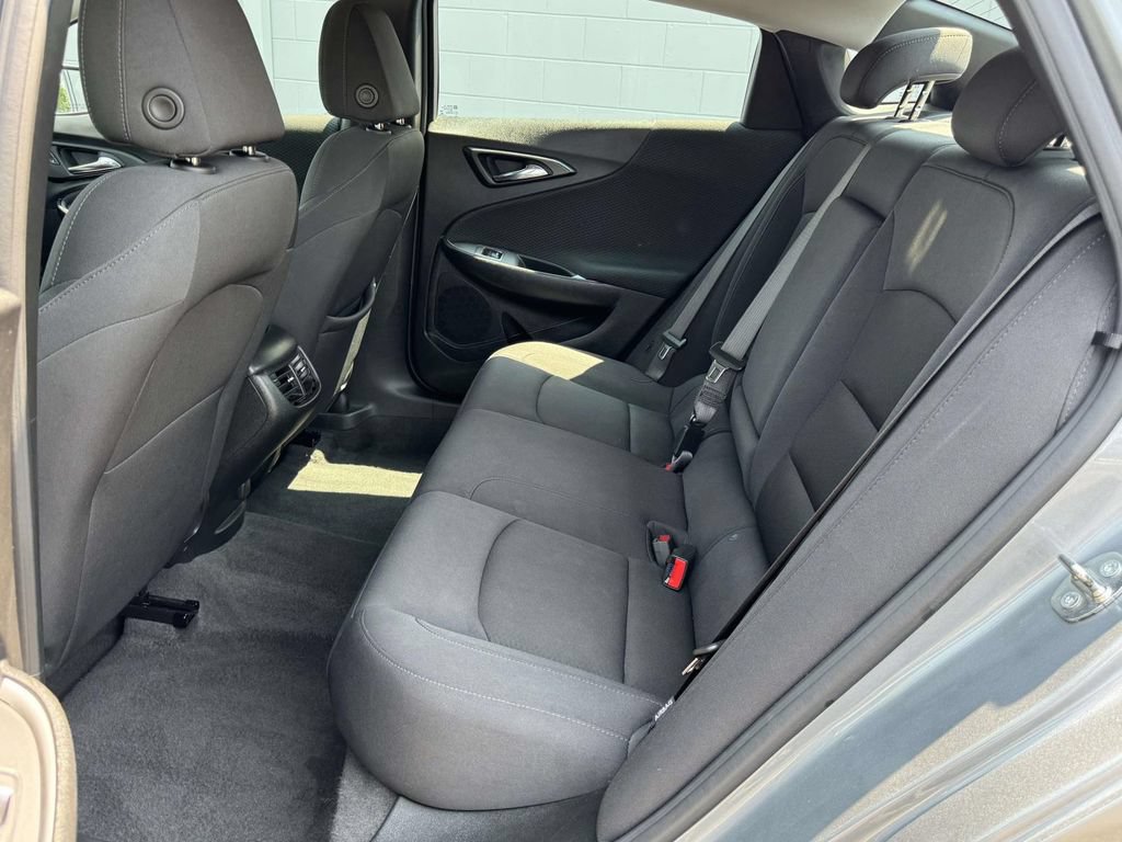 Used 2024 Chevrolet Malibu LT FWD image 17