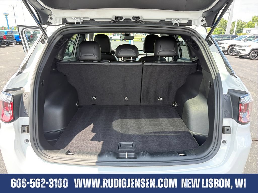 Used 2025 Jeep Compass Limited AWD/4WD image 21