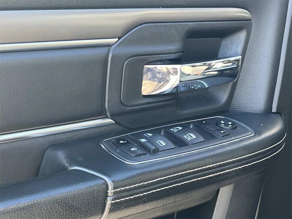 Used 2023 RAM 1500 Classic Warlock image 12