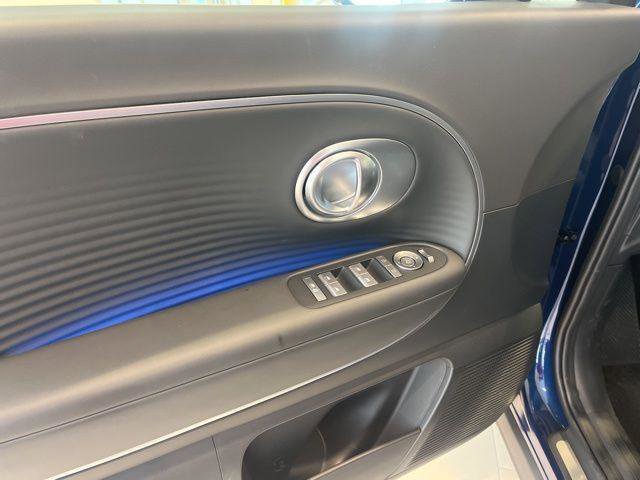 New 2026 Hyundai Ioniq 9 SEL image 6