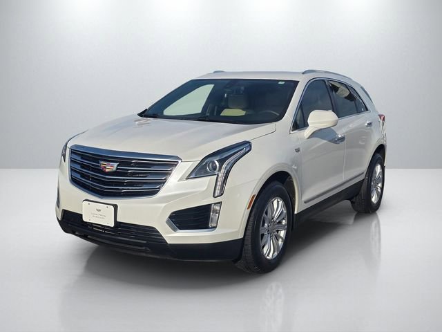 Used 2017 Cadillac XT5 FWD image 2