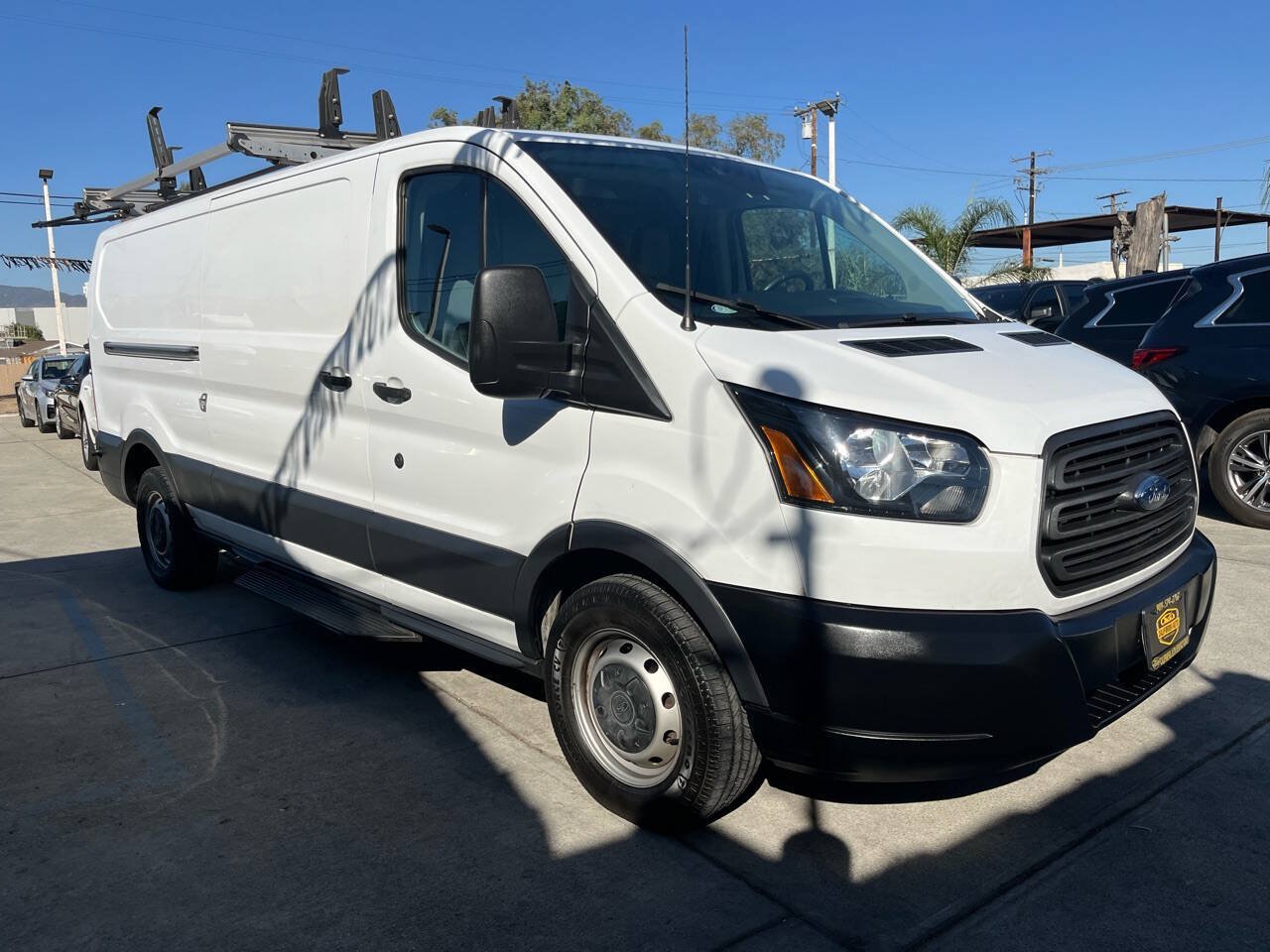 Used 2018 Ford Transit 250 148 Low Roof RWD image 10