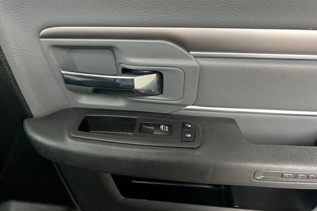 Used 2024 RAM 1500 Classic SLT image 20