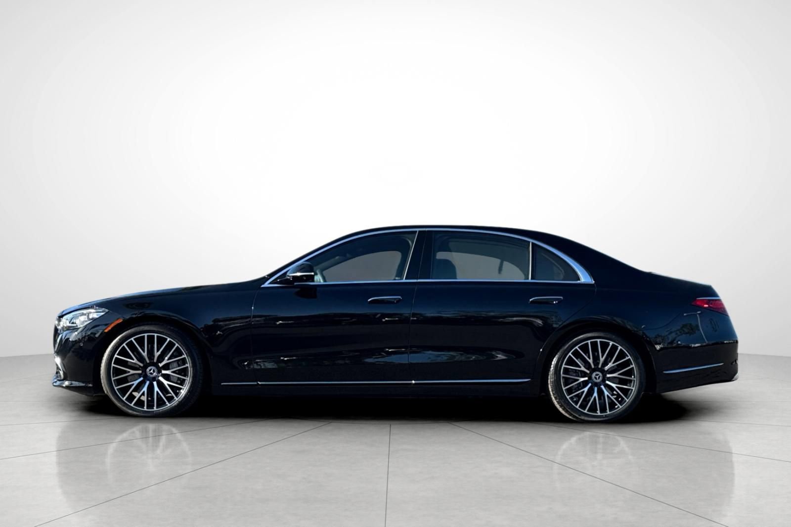 Certified 2025 Mercedes-Benz S 580 S 580 image 25