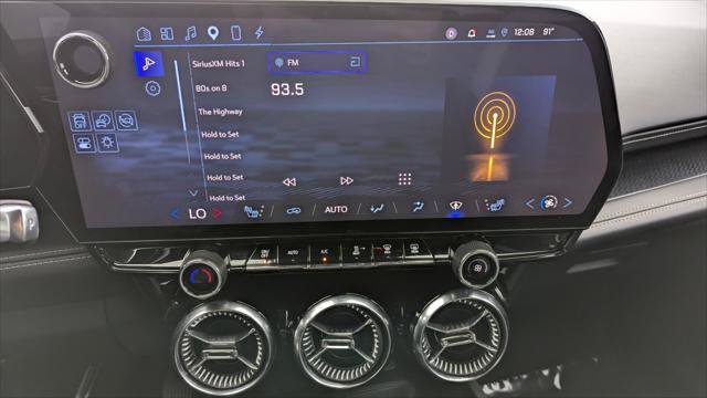 Used 2024 Chevrolet Blazer EV LT AWD/4WD image 29