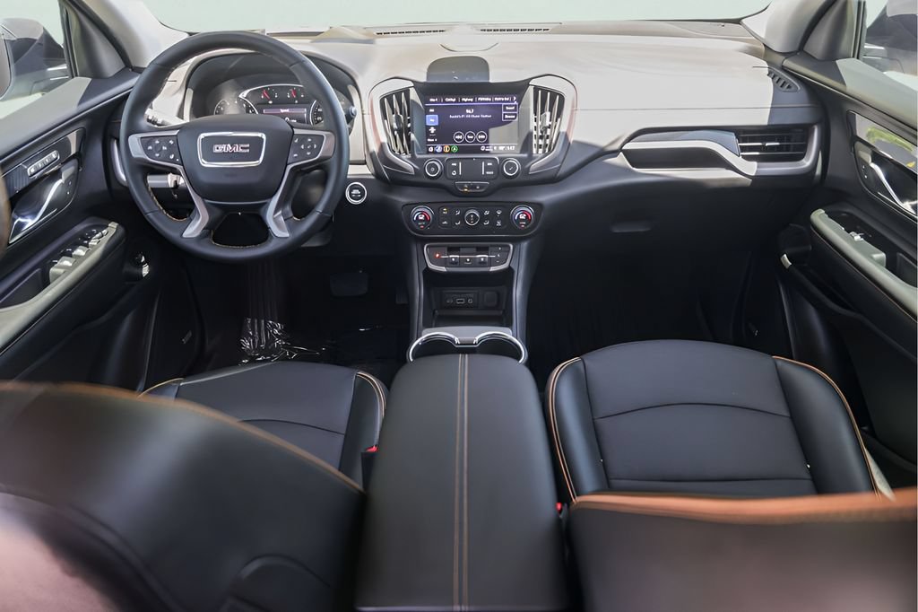 Used 2024 GMC Terrain AT4 w/ Infotainment Package II AWD/4WD image 27