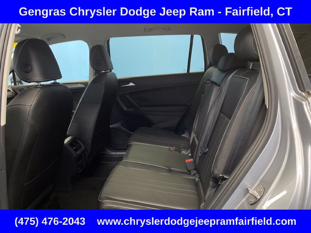 Used 2023 Volkswagen Tiguan SE AWD/4WD image 24