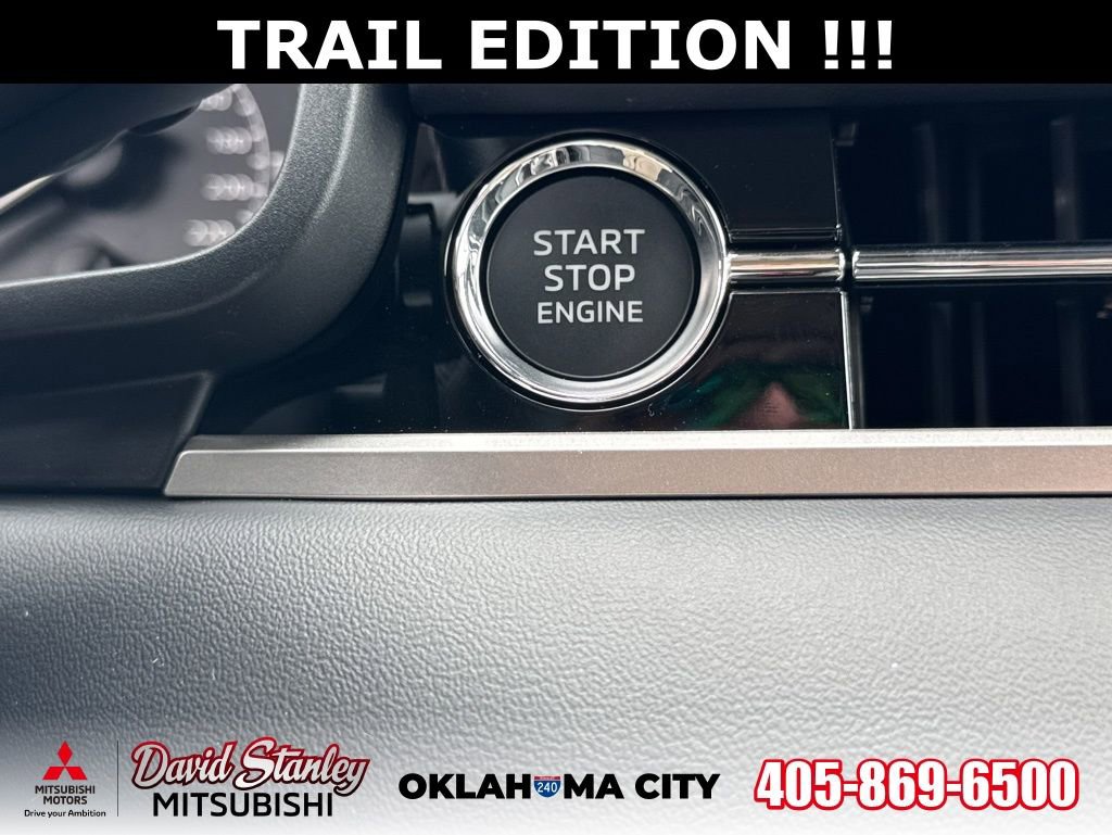 New 2026 Mitsubishi Outlander AWD image 16