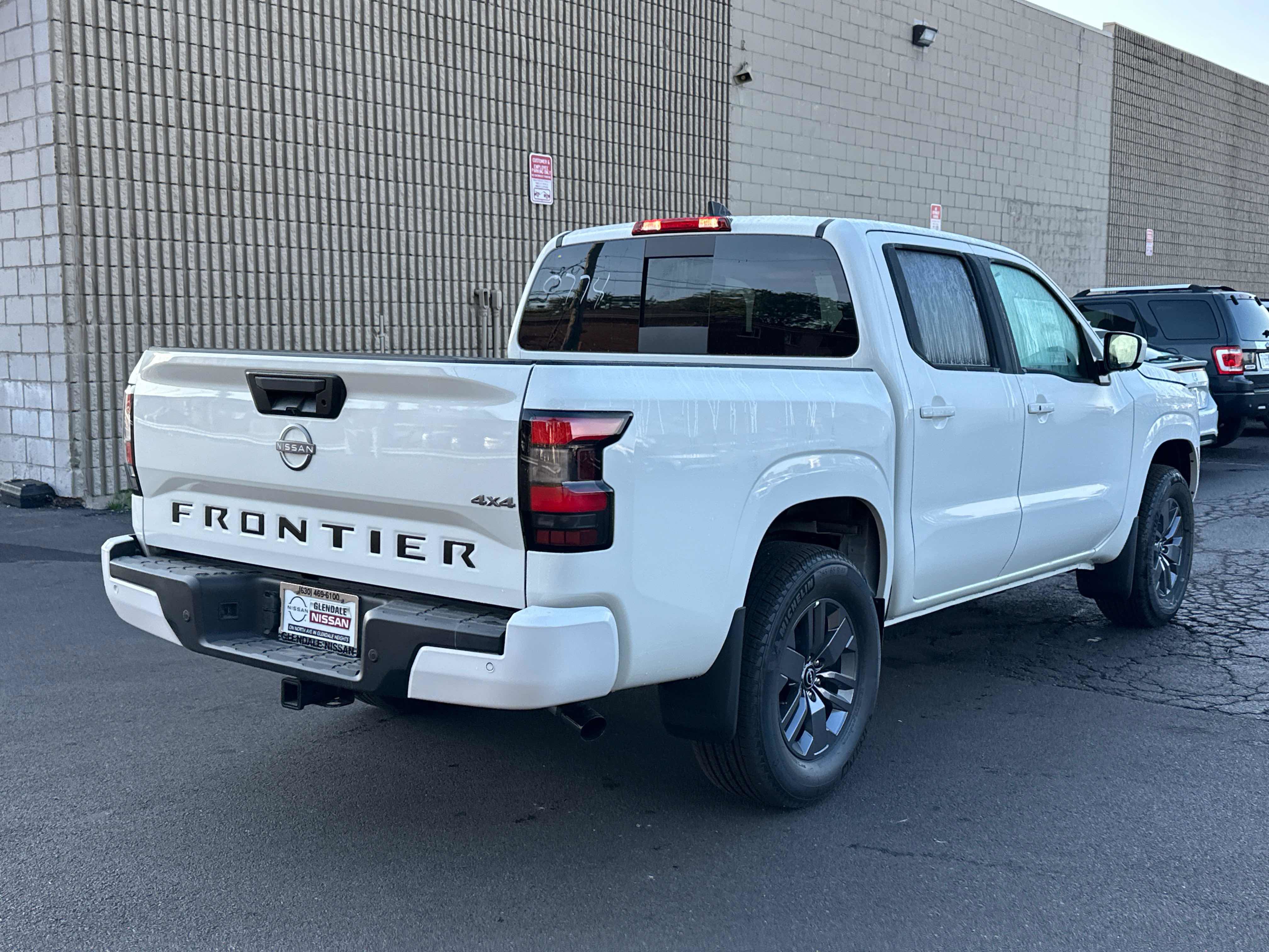 New 2026 Nissan Frontier SV w/ SV Convenience Package image 4
