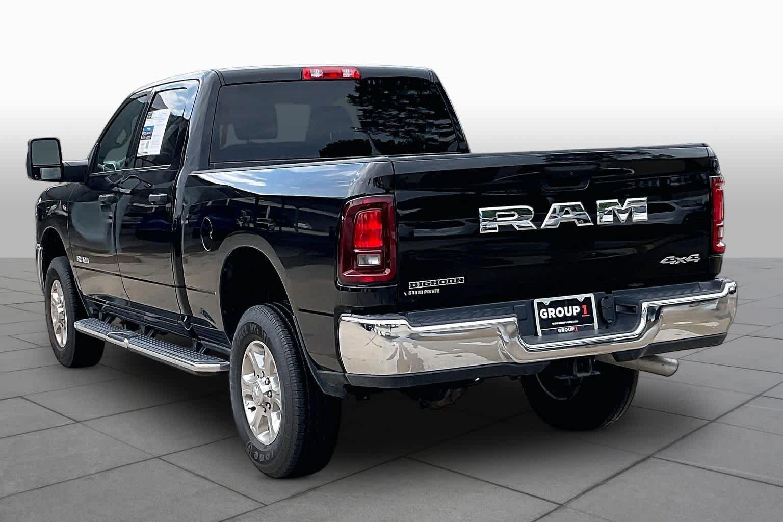 Certified 2025 RAM 2500 Big Horn AWD/4WD image 12